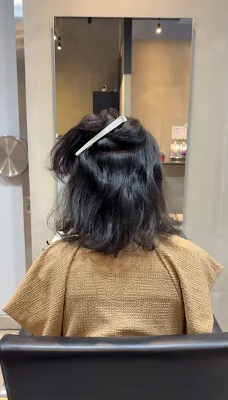ミディアム 美髪ストレート/艶髪 /豊中/たかいのヘアスタイル