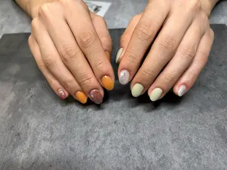 ネイル lil shine .nail所属・中尾 葉月のネイルデザイン