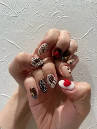 ネイル 佐藤  悠子のネイルデザイン