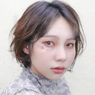 ショート ヘアアレンジ dekujin【ジェクイン】所属・角戸 りおのヘアスタイル