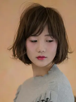 ショート カラー パーマ こせき えみのヘアスタイル