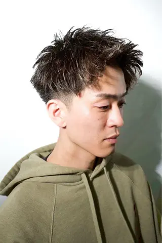 ショート メンズ 田口 大樹のヘアスタイル