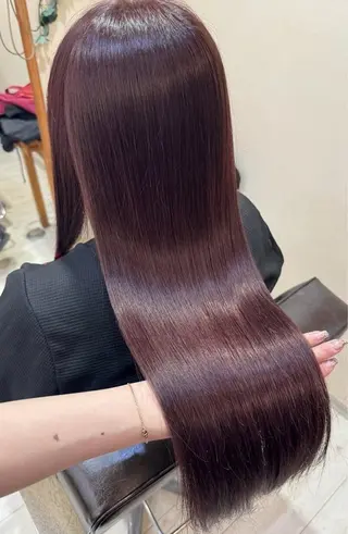 ロング 髪質改善ピンクカラー 💞はな🫧🎀のヘアスタイル