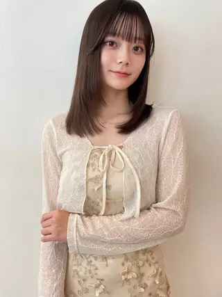 ミディアム モテ髪🫧赤み消し カラー表参道きょうこのヘアスタイル