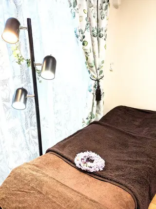 LA PERLA 錦糸町徒歩1分のマツエク・マツパデザイン