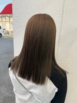 カラー N-plants 一葉のヘアスタイル
