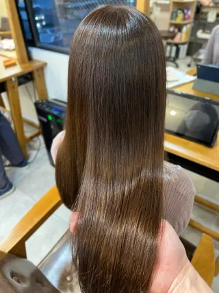 セミロング フルールbyリトル所属・✨美髪矯正・髪質改善 特化✨CHIKA✨のヘアスタイル