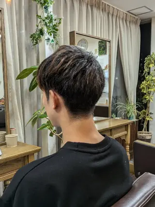ショート メンズ VIS-a-Vis 本蓮沼店所属・タカマツ アユムのヘアスタイル