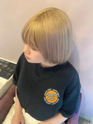 ショート カラー あいさ🤍ムラ無しカ ラー🤍のヘアスタイル