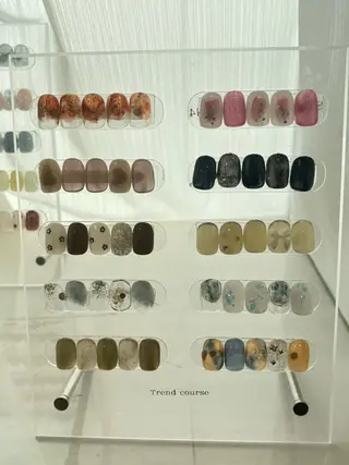 ネイル M. Tsuruokaのネイルデザイン