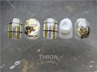 ネイル -THROW- SAYAKAのネイルデザイン