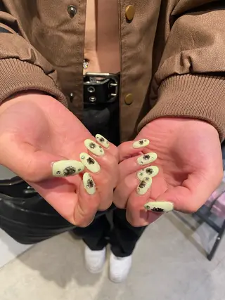 ネイル Marin🔖 /学生人気No. 1のヘアスタイル