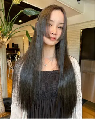 セミロング brown nakano所属・ショート/カラー特化 Ruiのヘアスタイル