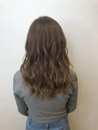 ロング カラー 齋藤 らいのヘアスタイル