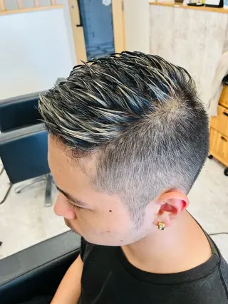 カラー メンズ メンズ特化/パーマ/ フェードWATARUのヘアスタイル