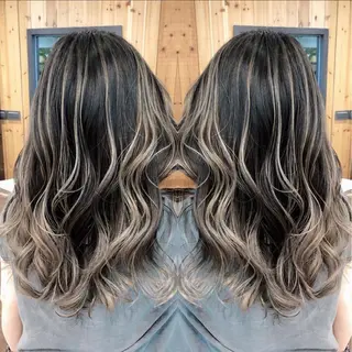 ロング salowin 原宿 aroa所属・韓国／ハッシュカット ／透明感カラー／金野のヘアスタイル