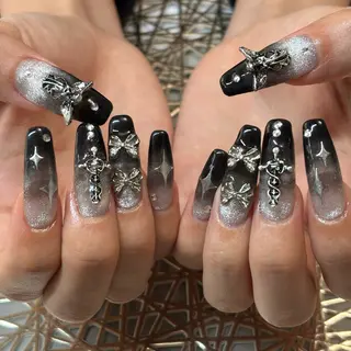 ネイル MiRanda Nail所属・MiRanda 保坂 舞のネイルデザイン