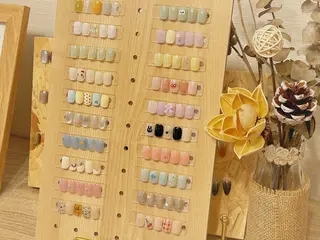 ネイル A Aのネイルデザイン