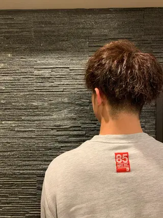 ミディアム パーマ メンズ HIROGINZAプレミアムバーバー赤坂店所属・田中 千恩のヘアスタイル