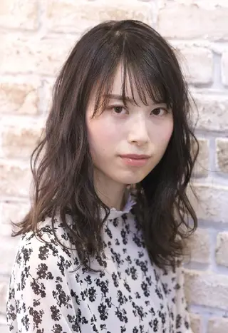 ロング Nina by Babylone 佐鳴台店（ニナバイバビロン）所属・Nina by Babyloneのヘアスタイル