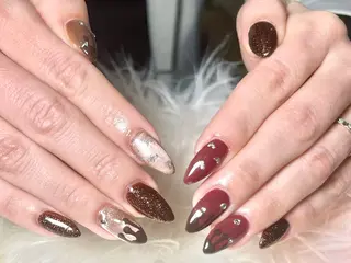 ネイル hohomi .のネイルデザイン