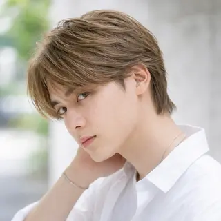 ショート カラー メンズ 横山 直輝のヘアスタイル