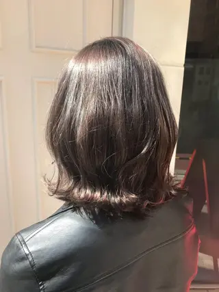 ショート カラー uru"所属・uru" すずきさゆりのヘアスタイル