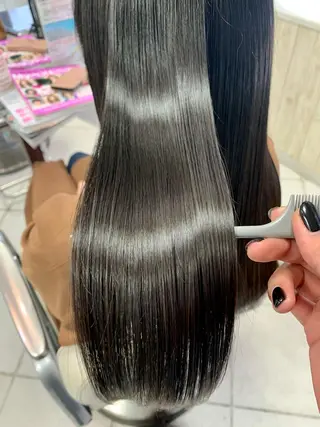 ロング stylist 静音「LEON」のヘアスタイル