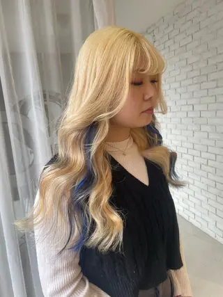 ロング カラー 艶ハイトーン👑♡ NATSUKIのヘアスタイル