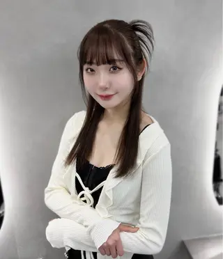 ヘアアレンジ ハイトーン ハイライ ト バレイヤージュのヘアスタイル