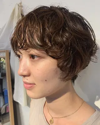 ショート パーマ MOMOKA💫 YARD【学芸大学】のヘアスタイル
