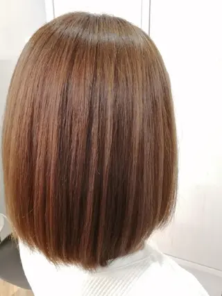 ショート カラー ✨METEO導入店✨ 髪質改善×縮毛矯正のヘアスタイル