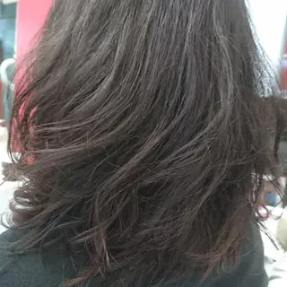 セミロング パーマ 仲村 友孝のヘアスタイル