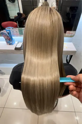 セミロング カラー EARTH 山﨑龍馬のヘアスタイル