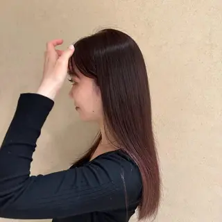 ロング カラー 飯島 美海のヘアスタイル