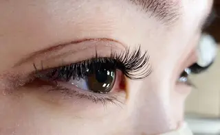 マツエク・マツパ K.Rise nail＆eye所属・sawada seinaのマツエク・マツパデザイン