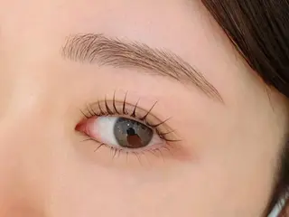 LEV.(レヴ)草加 梶原彩冬美のマツエク・マツパデザイン