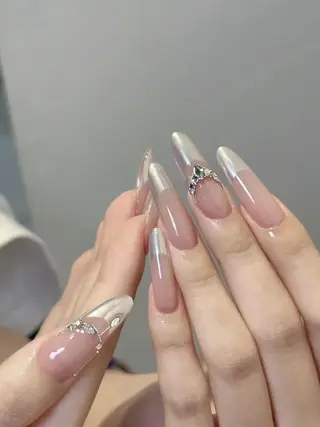 ネイル HAN イロハのネイルデザイン