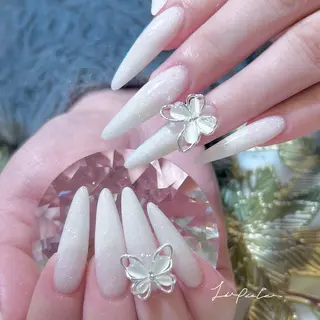 ネイル LAPUTA nailのネイルデザイン
