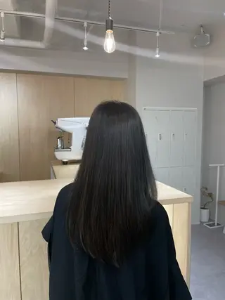 ロング カラー 今井 七虹のヘアスタイル