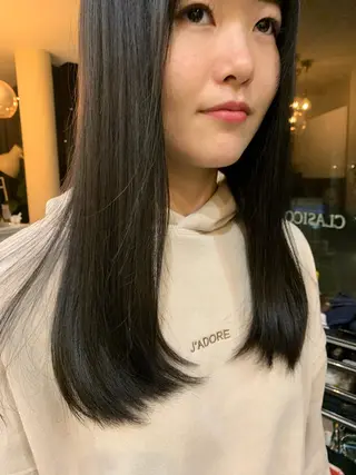 ロング 大木 華のヘアスタイル
