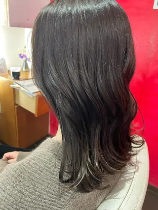カラー 美容室アークス所属・美容室ARKS 黒田杏奈のヘアスタイル