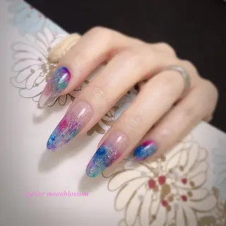 ネイル アトリエ ムーンブロッサムのネイルデザイン