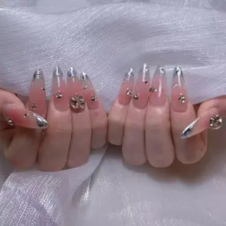 ネイル DEMAIN- 🌹のネイルデザイン