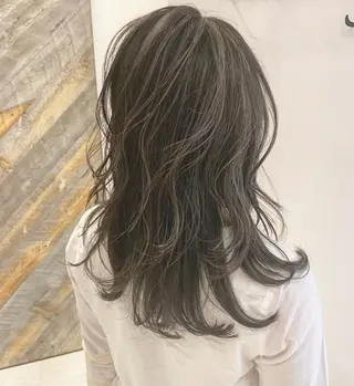 ミディアム カラー リピート率No.1✨ ユウキのヘアスタイル