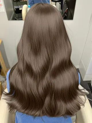 ロング カラー 顔まわりの神様✨ 透明感カラー藤嶋秀幸のヘアスタイル