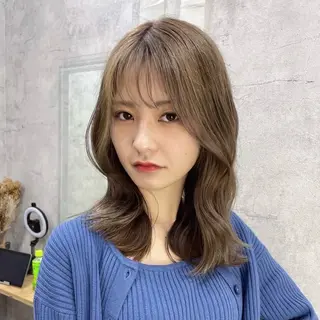 ミディアム Lay/カラーリスト Myuukaのヘアスタイル