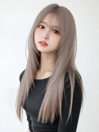 ロング 透明感カラー × ハイトーン さきのヘアスタイル