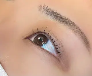 マツエク・マツパ 透明感カラー🤎 まつパ/寺畑結理のマツエク・マツパデザイン