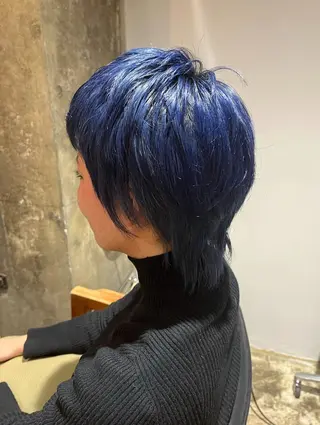 ショート カラー t.所属・舩津 菜月のヘアスタイル